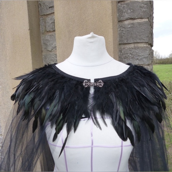 Black Feather Tulle Cape - 71 inches - Picture 6 of 6